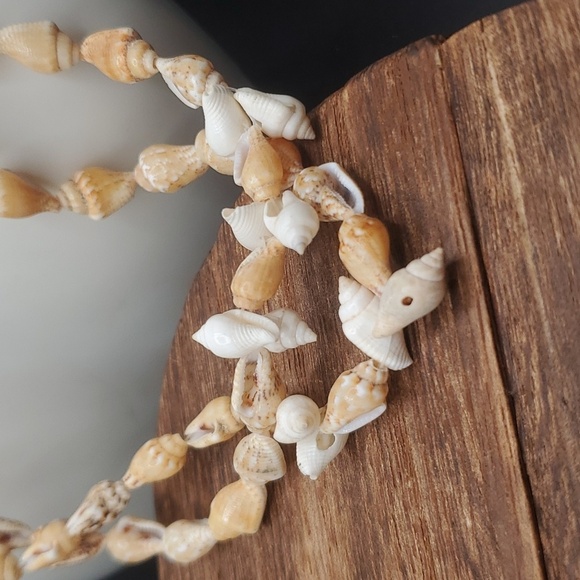 Authentic seashell vacation movie prop necklace N2714 beachy boho bohemain - Picture 2 of 3